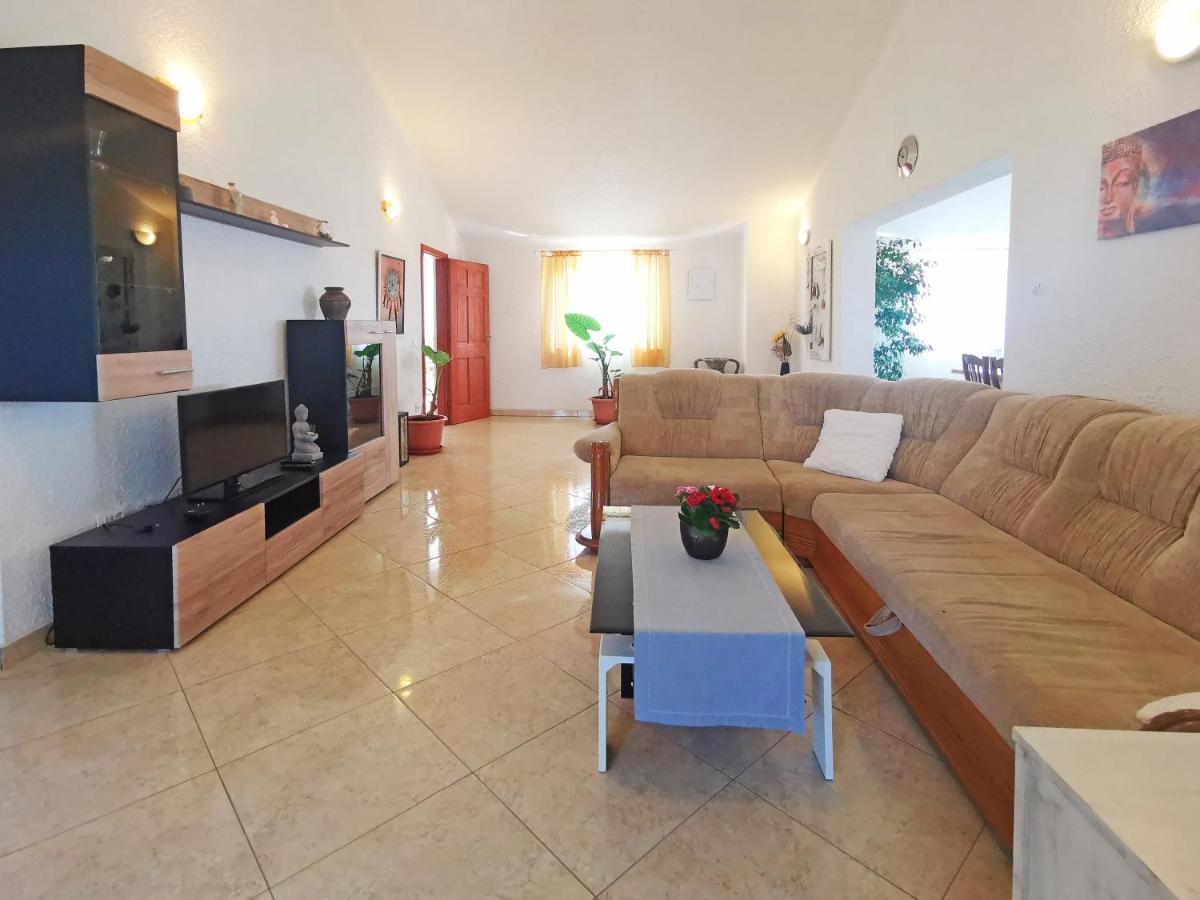 Apartman Luna Sveti Lovreč Pazenatički 외부 사진